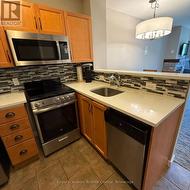 Full Kitchen - 