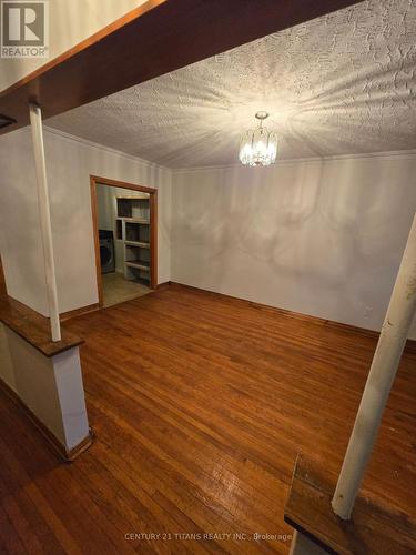 MAIN - 572 EXBURY CRESCENT , Mississauga, Ontario L5G 2P4 3