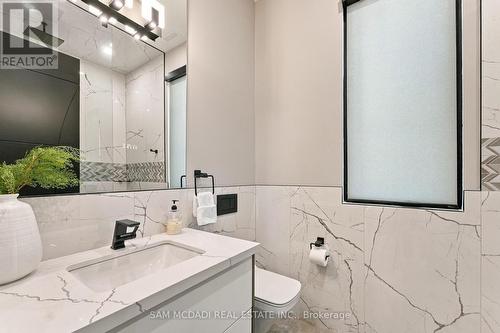 112 Elton Park Road, Oakville, ON 