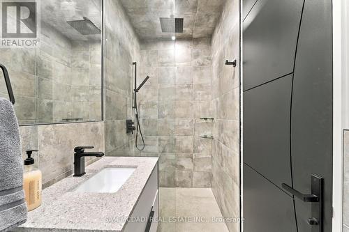 112 Elton Park Road, Oakville, ON 