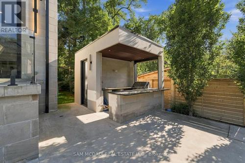112 Elton Park Road, Oakville, ON 