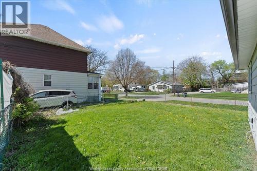 561 Chippawa Street, Windsor, ON 
