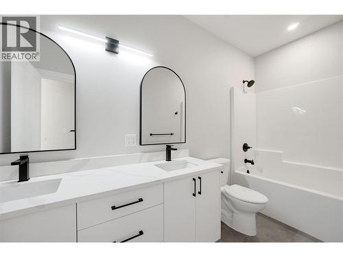 186 Salmon Arm Drive, Enderby, BC 