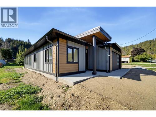 186 Salmon Arm Drive, Enderby, BC 