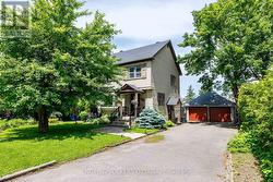 225 PLEASANT PARK ROAD Ottawa, ON K1H 5M4