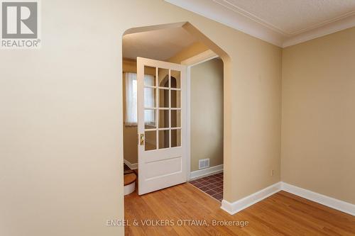 225 Pleasant Park Road, Ottawa, ON 