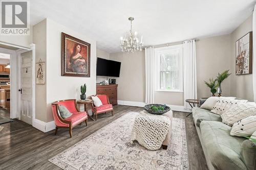 Living Room - 100 Poole Street, Mcnab/Braeside, ON 
