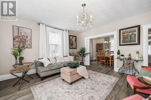 Living Room - 100 Poole Street, Mcnab/Braeside, ON 