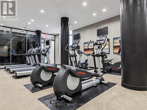 513 - 770 Bay Street, Toronto, ON 