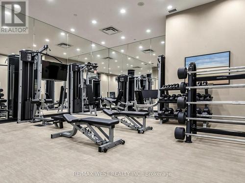 513 - 770 Bay Street, Toronto, ON 