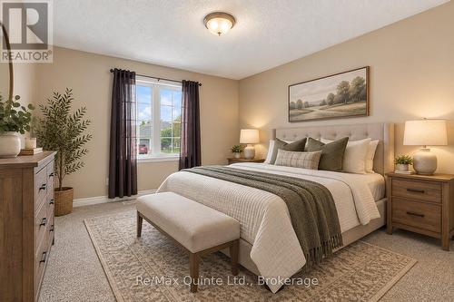 6 Chisholm Square, Belleville (Belleville Ward), ON 