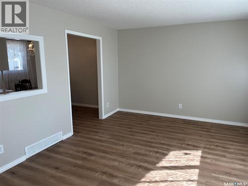 East 1928 Dewdney Avenue E, Regina, SK 