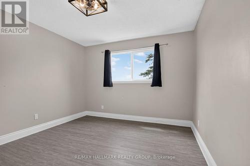 Primary bedroom - 28 Second Street, Edwardsburgh/Cardinal, ON 
