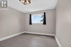Primary bedroom - 