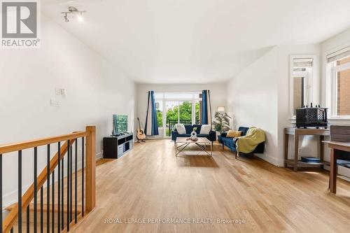 22 Bergeron Private, Ottawa, ON 