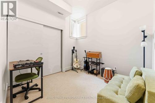 22 Bergeron Private, Ottawa, ON 