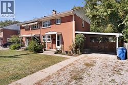 2244 Vercheres AVENUE Windsor, ON N9B 1P1