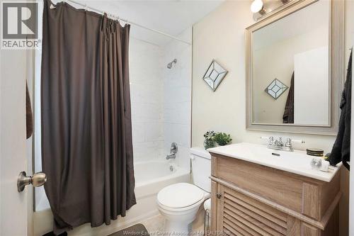 2244 Vercheres Avenue, Windsor, ON 
