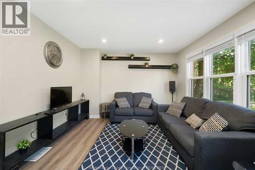 2244 Vercheres Avenue, Windsor, ON 
