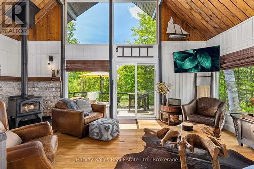 157 Chalet Crescent, Huntsville (Chaffey), ON 