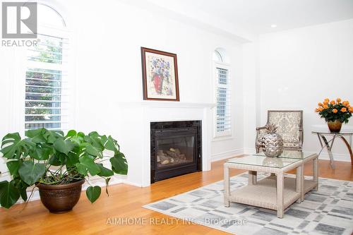72 Brass Drive, Richmond Hill, ON 