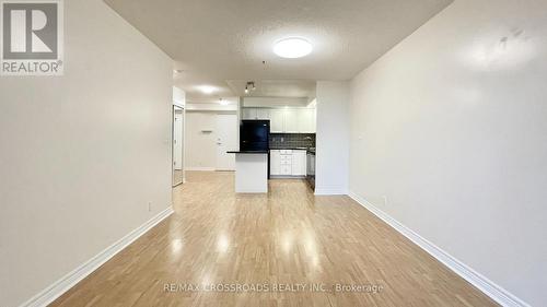 607 - 33 COX BOULEVARD , Markham, Ontario L3R 8A6 3