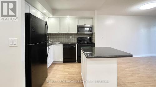 607 - 33 COX BOULEVARD , Markham, Ontario L3R 8A6 5