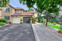 1198 POTTERS WHEEL CRESCENT Oakville, ON L6M 1J2