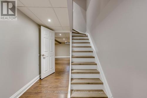 1198 Potters Wheel Crescent, Oakville, ON 