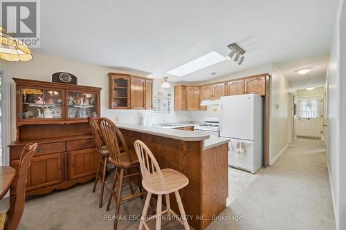4 Spruce Avenue, Puslinch, ON 