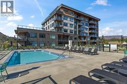 Outdoor Pool - 