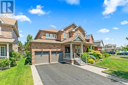 928 Black Cherry Drive, Oshawa (Taunton), ON 