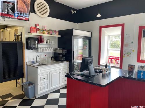 402 Davidson Avenue, Kelvington, SK 