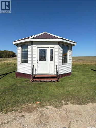 402 Davidson Avenue, Kelvington, SK 