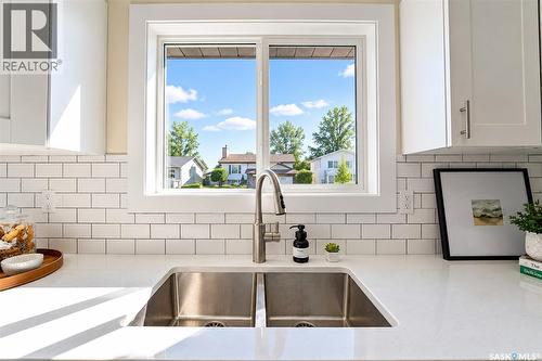 734 Sherry Way, Saskatoon, SK 