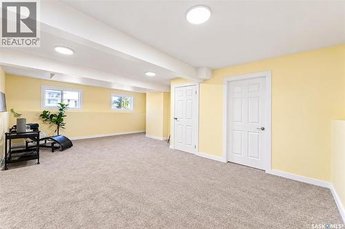734 Sherry Way, Saskatoon, SK 