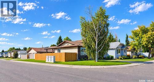 734 Sherry Way, Saskatoon, SK 