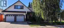 707 Emmeline COVE Saskatoon, SK S7J 3L8