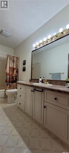707 Emmeline Cove, Saskatoon, SK 