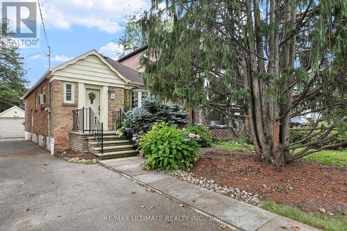 191 Glenvale Boulevard, Toronto, ON 