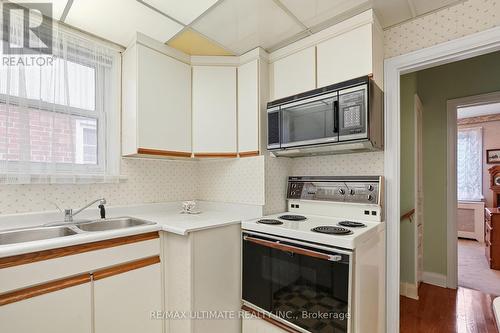 191 Glenvale Boulevard, Toronto, ON 