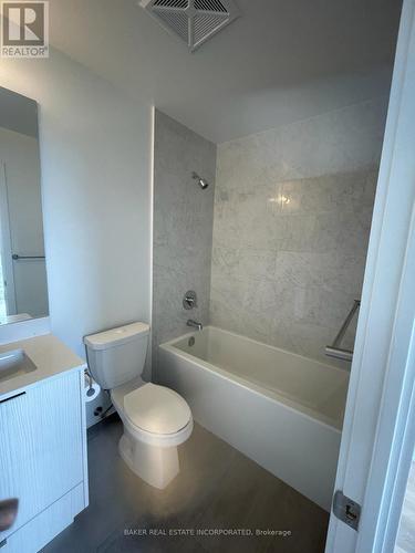 415 - 38 Forest Manor Road, Toronto, ON 