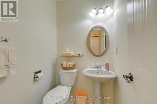 413 Camden Circle, Mississauga, ON 