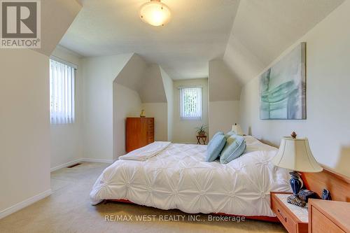 413 Camden Circle, Mississauga, ON 