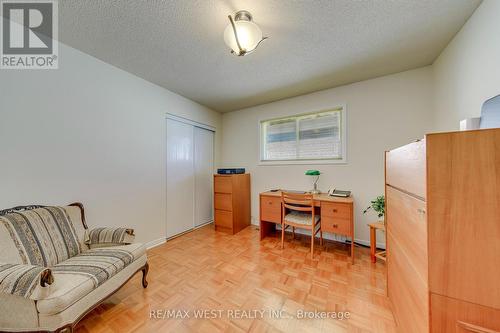413 Camden Circle, Mississauga, ON 