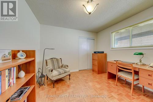 413 Camden Circle, Mississauga, ON 