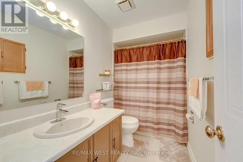 413 Camden Circle, Mississauga, ON 