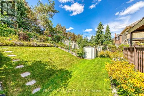 413 Camden Circle, Mississauga, ON 