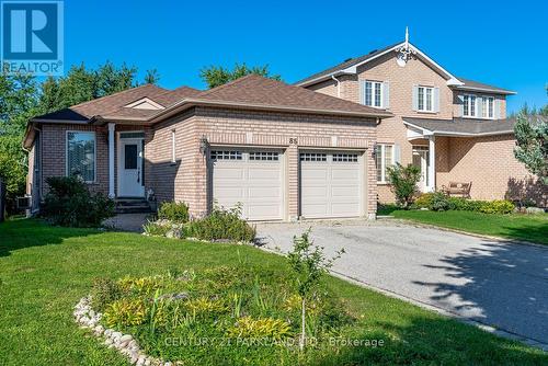 85 Canoe Court, Richmond Hill, ON 