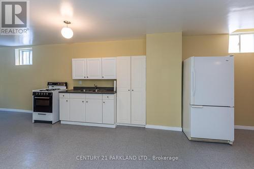 85 Canoe Court, Richmond Hill, ON 